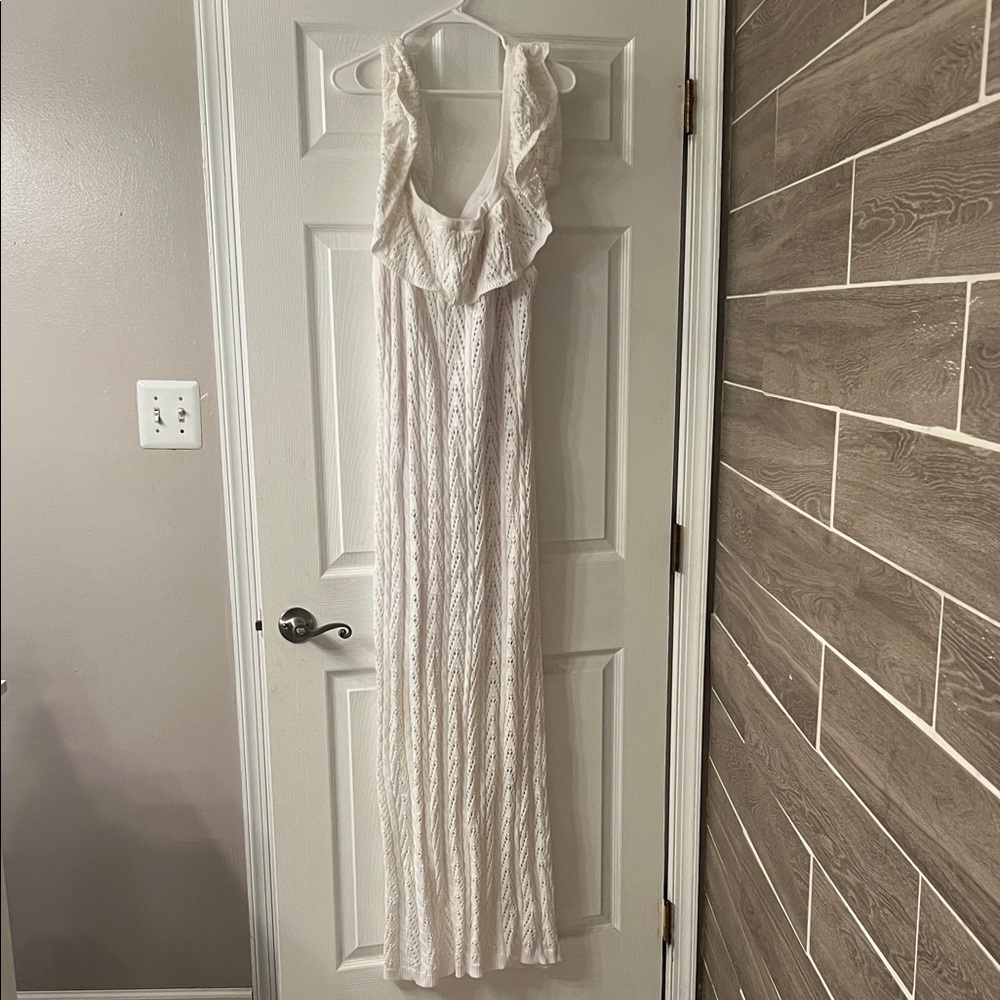 Elegant White Ruffled Maxi Dress